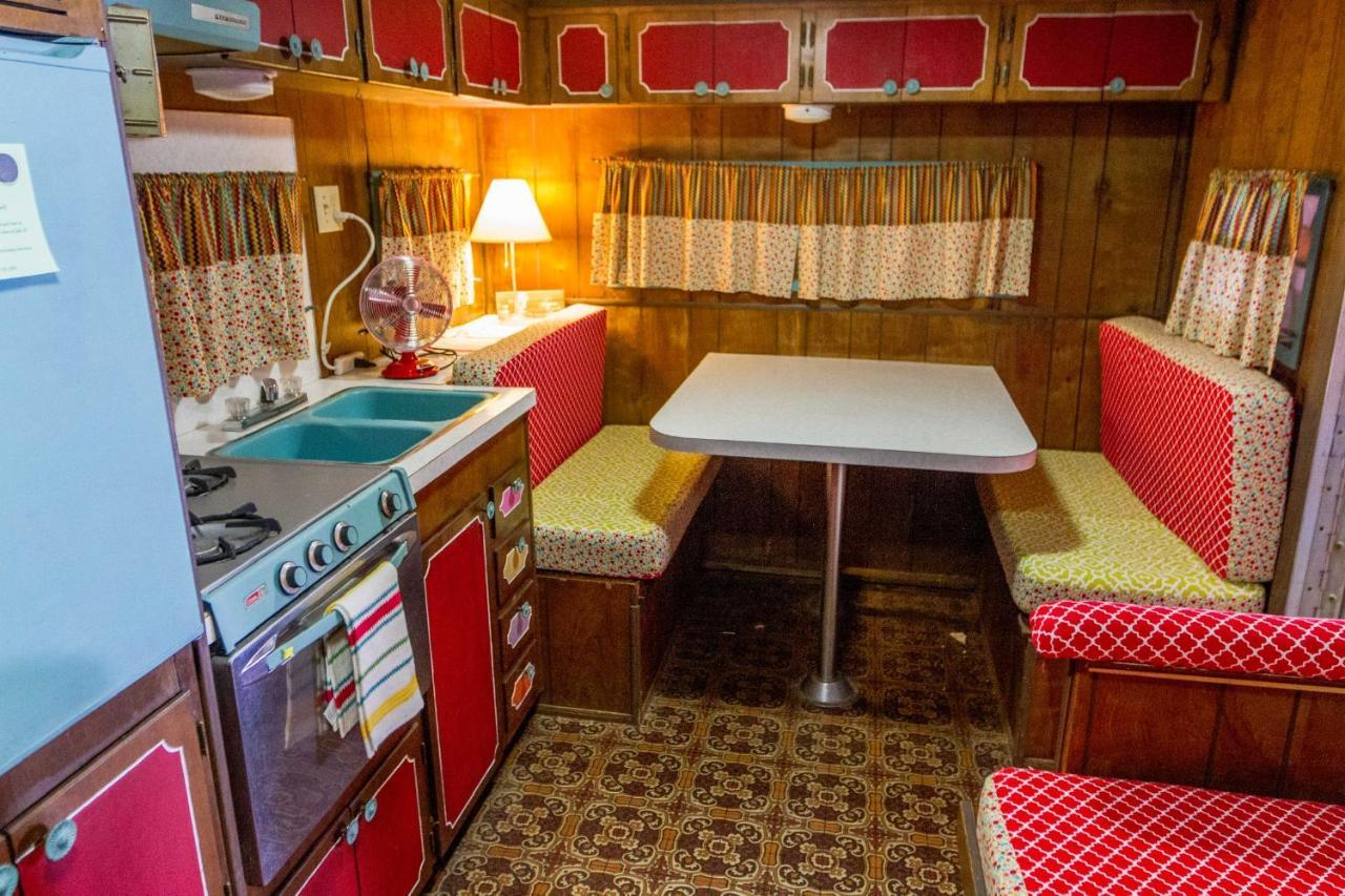 Lone Star Glamp Inn Warrenton Luaran gambar